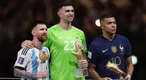 {{ otherArticle[0].article.title }}