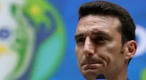 Лионел Скалони - човекът, който прецака Пардю, и "физкултурникът", който надхитри "истинските" треньори