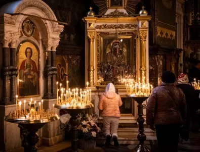 Украинската църква за първи път ще разреши празнуването на Коледа на 25 декември 