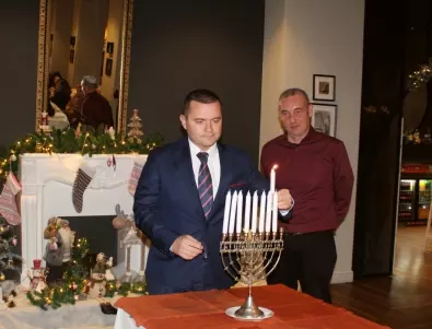 Кметът на Русе уважи празника Ханука на еврейската общност