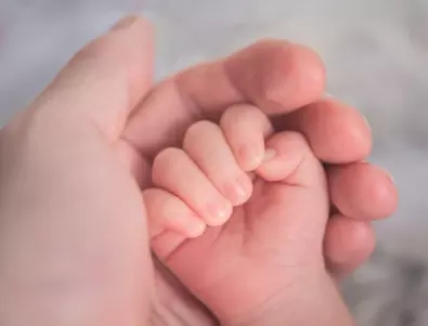 Момиче е първото бебе за 2023 г., проплакало в ловешката болница