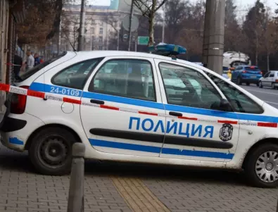 Трима пребиха и ограбиха мъж в центъра на София 