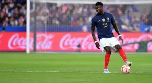 {{ otherArticle[0].article.title }}