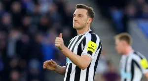 Нюкасъл понаби Лестър и задмина Манчестър Сити