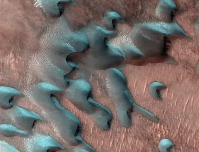 НАСА показа как изглежда истинската зима на Марс (ВИДЕО)