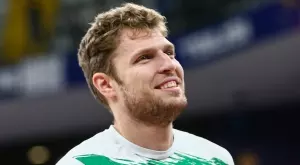 {{ otherArticle[0].article.title }}