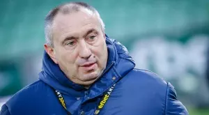 {{ otherArticle[0].article.title }}