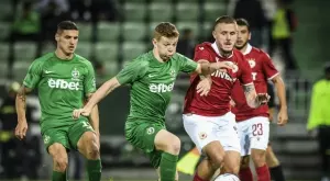 {{ otherArticle[0].article.title }}