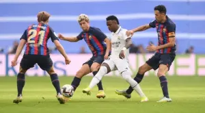 За пръв път от почти десетилетие: Барселона и Реал Мадрид влизат в сблъсък за ново попълнение