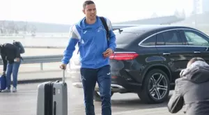 {{ otherArticle[0].article.title }}