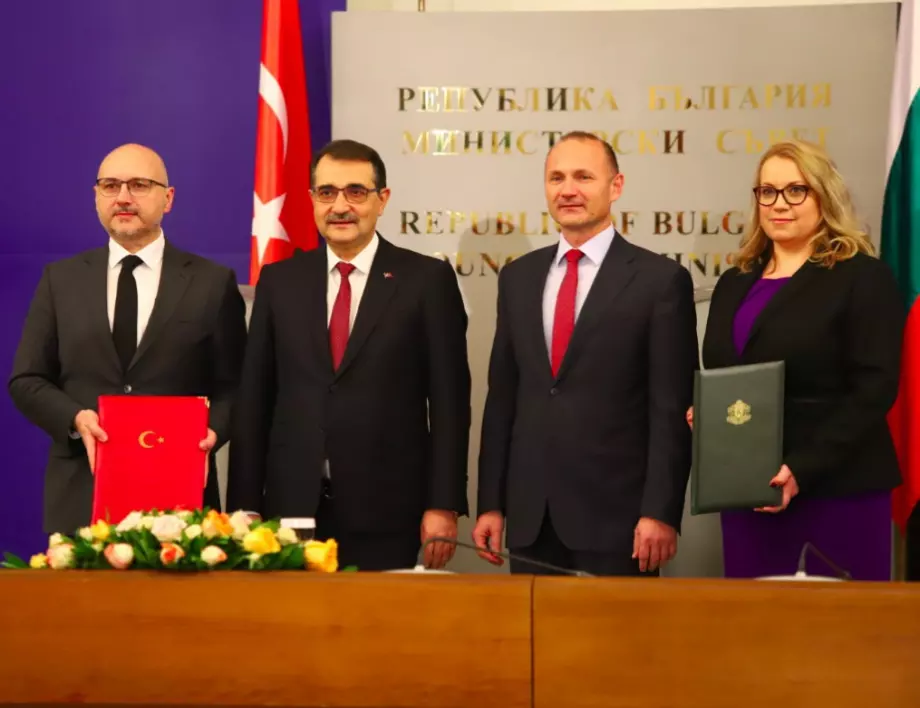 Няма анализ на турския договор за газ на България: Обяснение от бивш министър