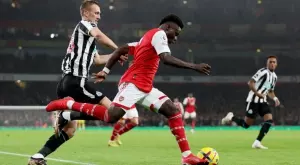 {{ otherArticle[0].article.title }}