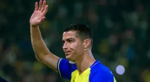 {{ otherArticle[0].article.title }}