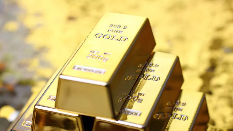 Цената на златото доближава исторически връх