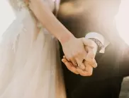 Над 300 двойки, сред които и близо 80-годишни младоженци, са сключили брак в Ямбол през 2022 г.