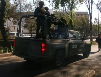 Десетки убити при ареста на сина на Ел Чапо в Мексико