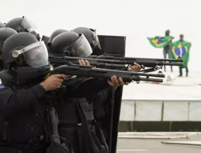 След безредиците в Бразилия: Задържани са около 1500 души