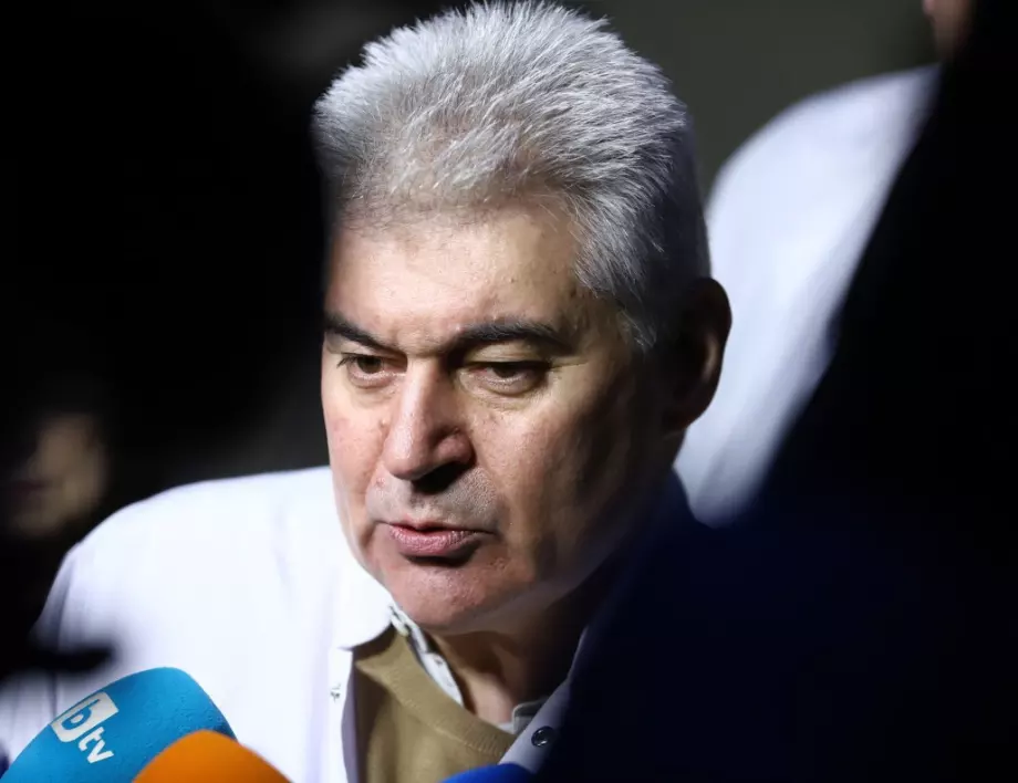 СОС отстрани директора на "Шейново" и назначи временно министър на Орешарски