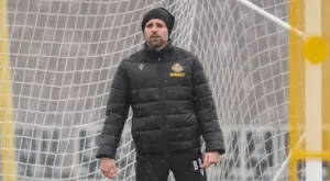 {{ otherArticle[0].article.title }}