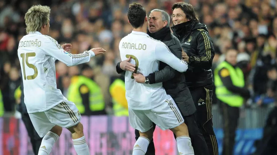"Убийственият" Реал Мадрид на Жозе Моуриньо, който "изцеждаше" жертвите си до последно (ВИДЕО)
