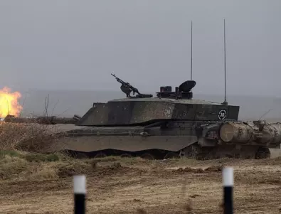 Британците обучиха украинци на танковете Challenger 2, впечатлени са (ВИДЕО)