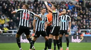 {{ otherArticle[0].article.title }}