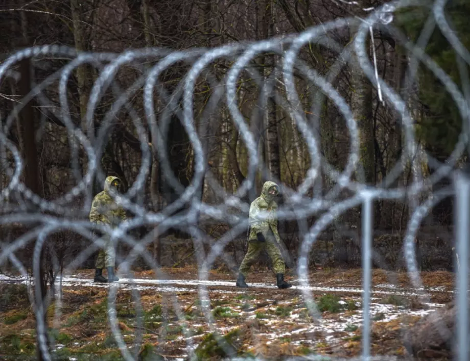 Полша и Чехия въвеждат проверки на словашката граница