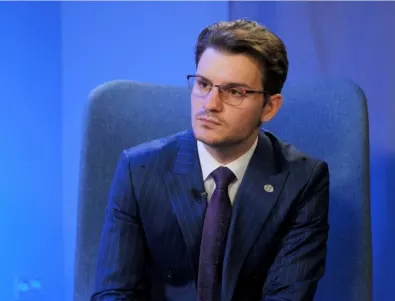 Политологът Атанас Радев е новият председател на Националния младежки форум (СНИМКИ)