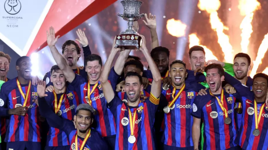 Триумфът на Реал Мадрид отваря пътя на Барселона към рекорден трофей