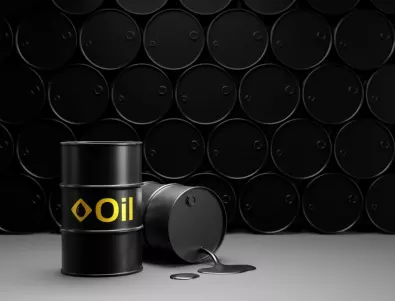 Казахстан възстановява напълно добива на петрол до месец