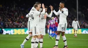 {{ otherArticle[0].article.title }}