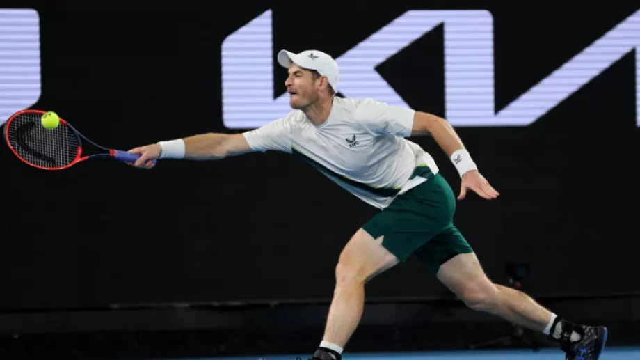 Анди Мъри победи в паметен мач, но недоволства от организацията на Australian Open 