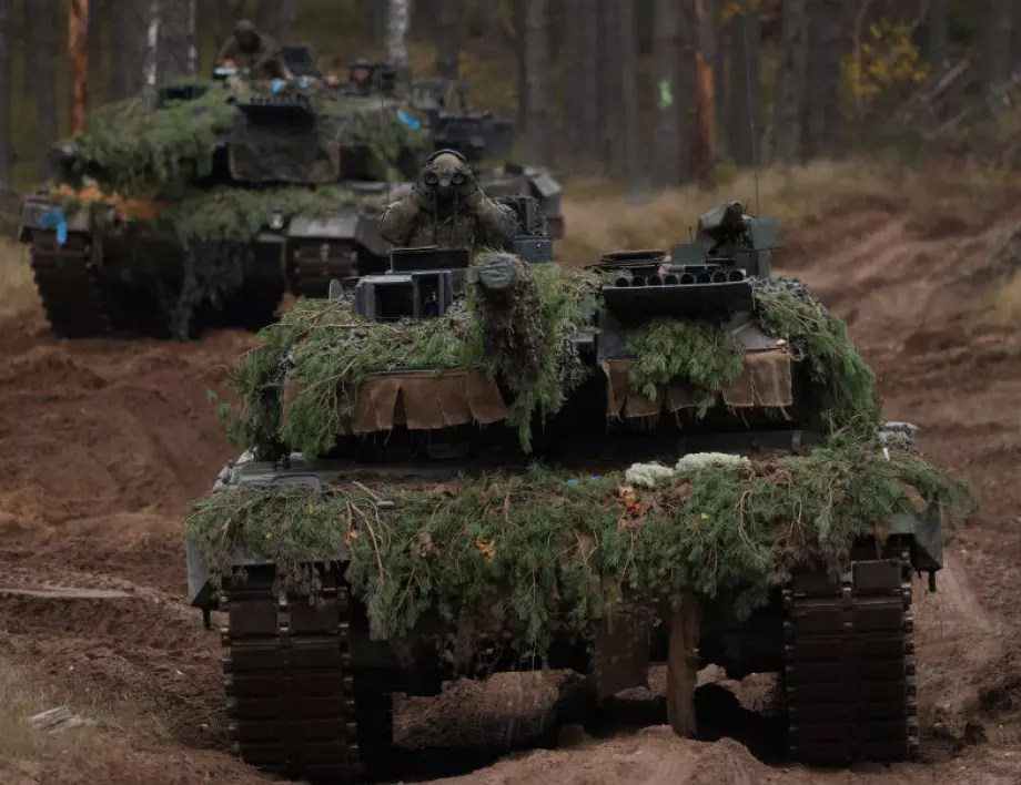 Полша прати още танкове Leopard 2 на Украйна и завърши обучението на войниците