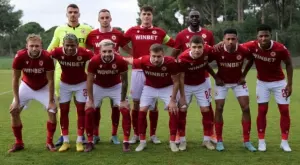 {{ otherArticle[0].article.title }}