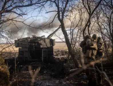 При Бахмут: Бавен руски напредък, при Кремена украинците удрят (ВИДЕО)