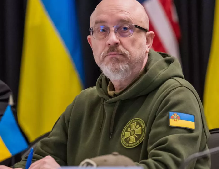 Украйна сменя министъра на отбраната Олексий Резников