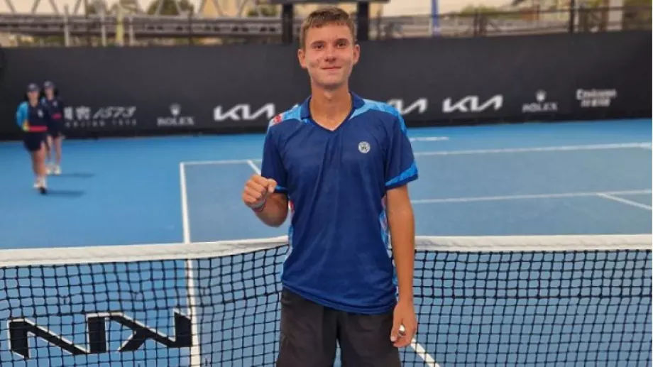 Илиян Радулов се разправи с естонец и е на 1/4-финал на Australian Open 2023