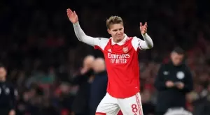 {{ otherArticle[0].article.title }}