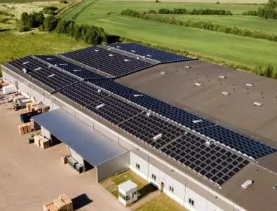 Германска компания ще строи завод за фотоволтаични панели за 1 млрд. евро в Румъния 