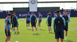 {{ otherArticle[0].article.title }}