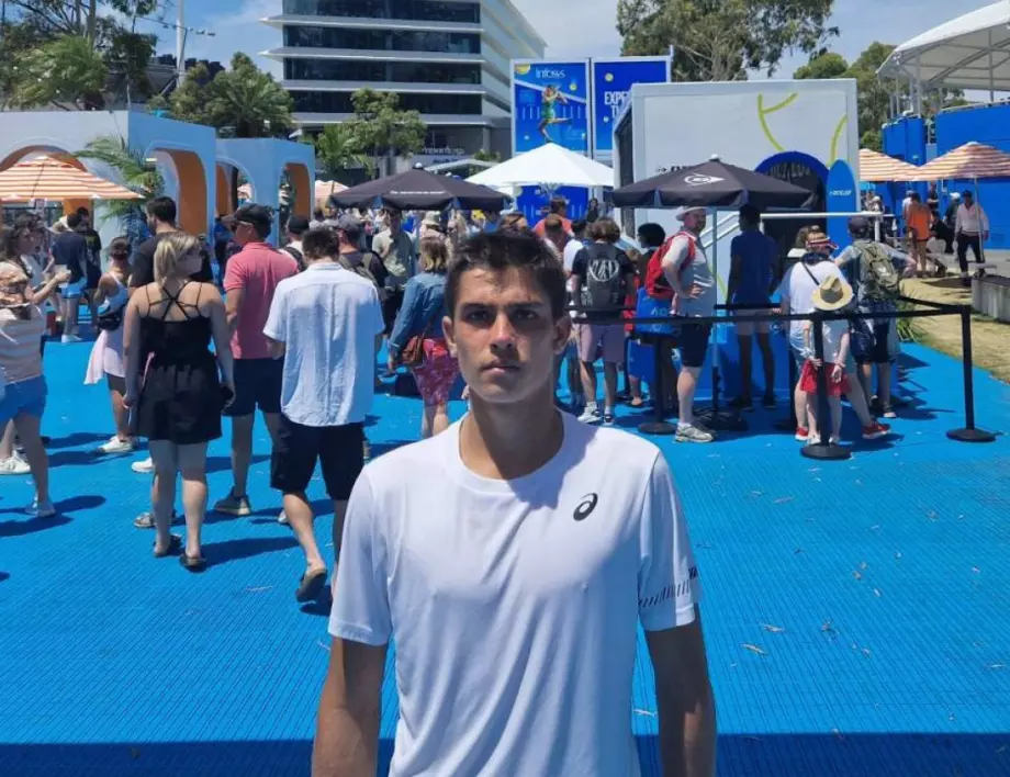 Пробив при мъжете: 17-годишният Адрияно Дженев с първи четвъртфинал в кариерата си