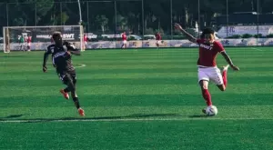 {{ otherArticle[0].article.title }}