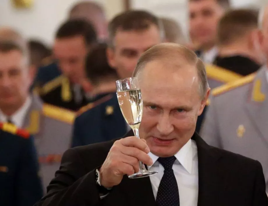 Путин изглежда отлюспва Пригожин като част от единствената останала му стратегия (ВИДЕО)