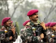 Най-малко 40 бойци са убити при сблъсъци в Индия