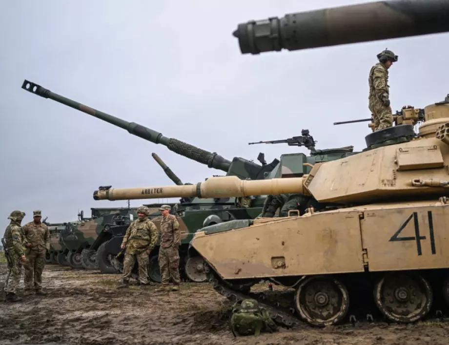Първите танкове "Ейбрамс" идват в Украйна скоро