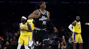 НБА: 46 точки на ЛеБрон Джеймс се оказаха недостатъчни - Клипърс сломи Лейкърс и взе дербито на Лос Анджелис (ВИДЕО)