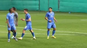 {{ otherArticle[0].article.title }}