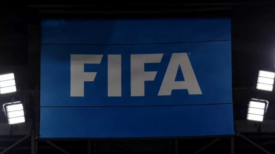Нападателите ще са доволни! ФИФА официално тества ново правило за засада