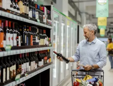 Австралия слага етикети по бутилките за вредата от алкохола