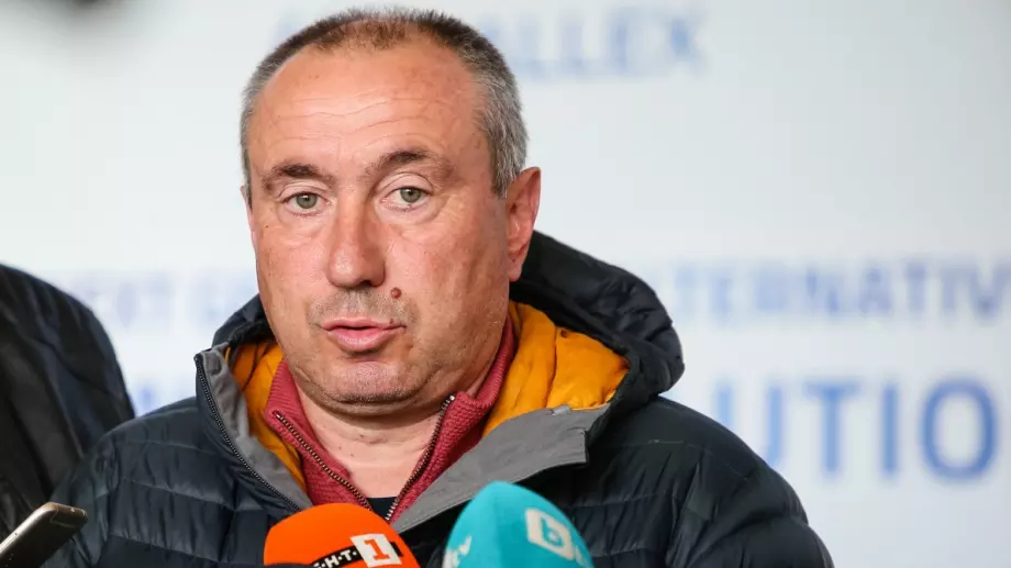 Станимир Стоилов: Нямам съмнения в отбора, ако са хубави терените